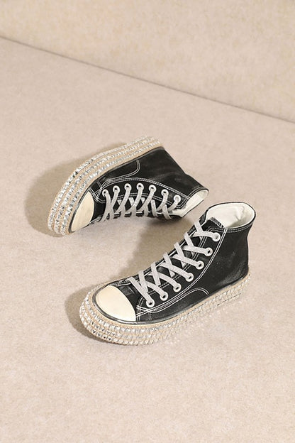 HIGH TOP STUDS SNEAKERS